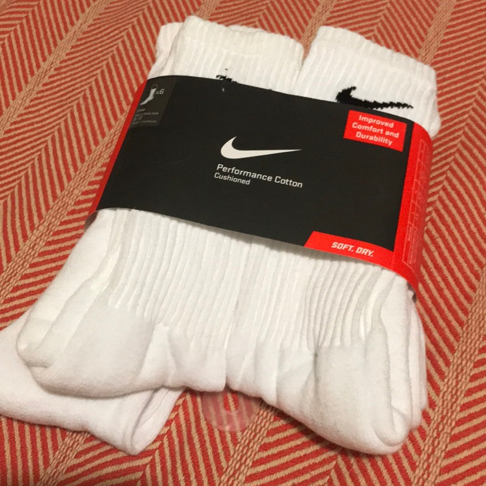 Nike Men’s crew socks 8-12